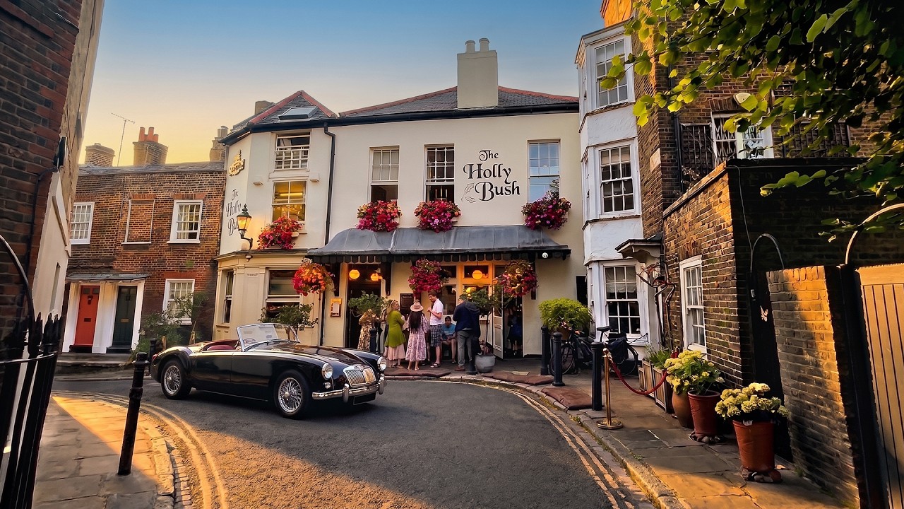 London Walk through Hampstead Village at Sunset | Home to the Rich & Famous! [4K HDR]