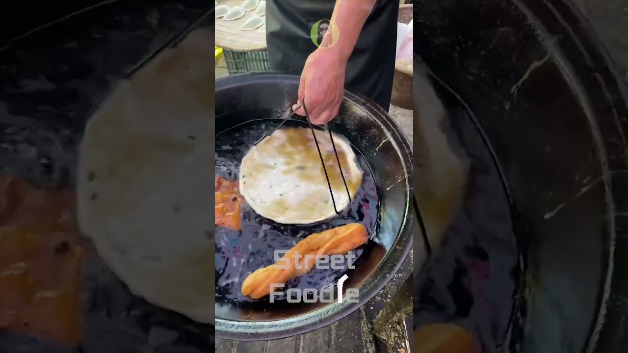 Street Food ｜Deep Fried Dough Pizza