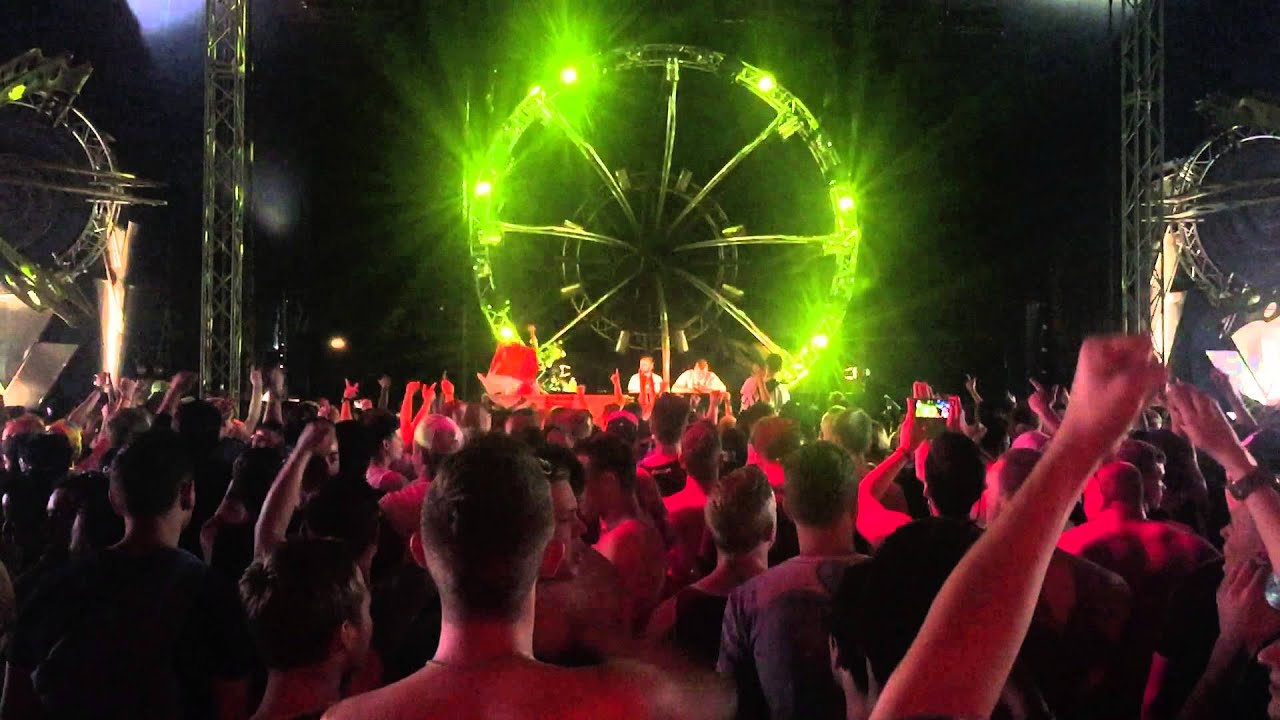 Polish Raw Showcase dropping For The Street (Regain Remix) @ Defqon.1 2015 (1080P @ 60FPS HQ audio)