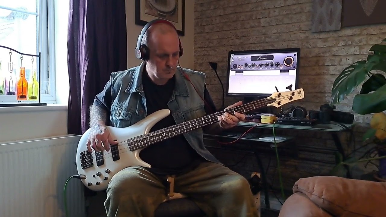 Poison Talk dirty to me Bass Cover