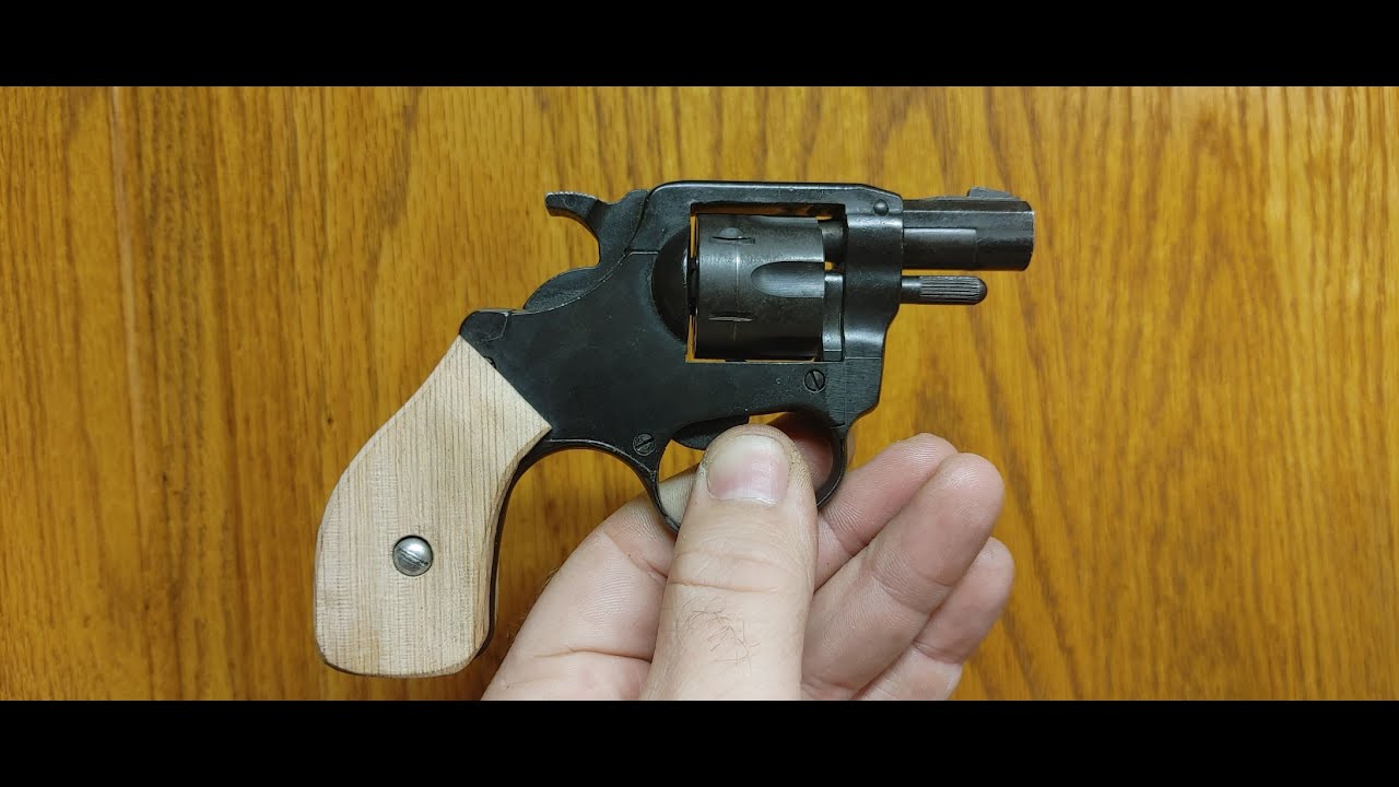 Homemade Oak Grips for Revolver