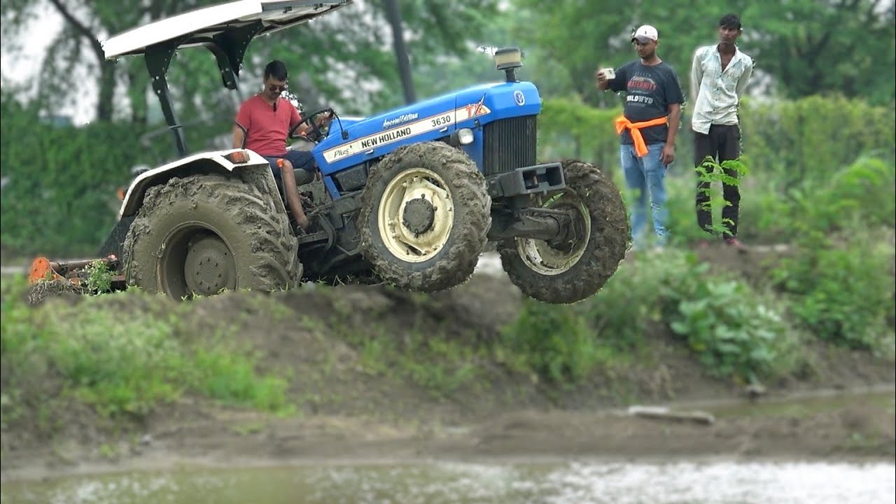 New Holland 3630 Special Edition 4x4 Tractor इसके आगे सब Fail है Puddling with 7.5 feet Rudravator
