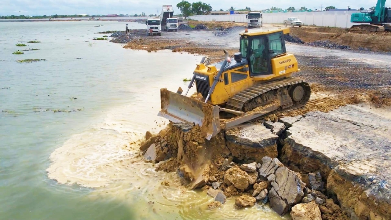 Full Video Increasing Road Around The Big Lake Use Powerful Dozer With 18ton Trucks Dumping Stones