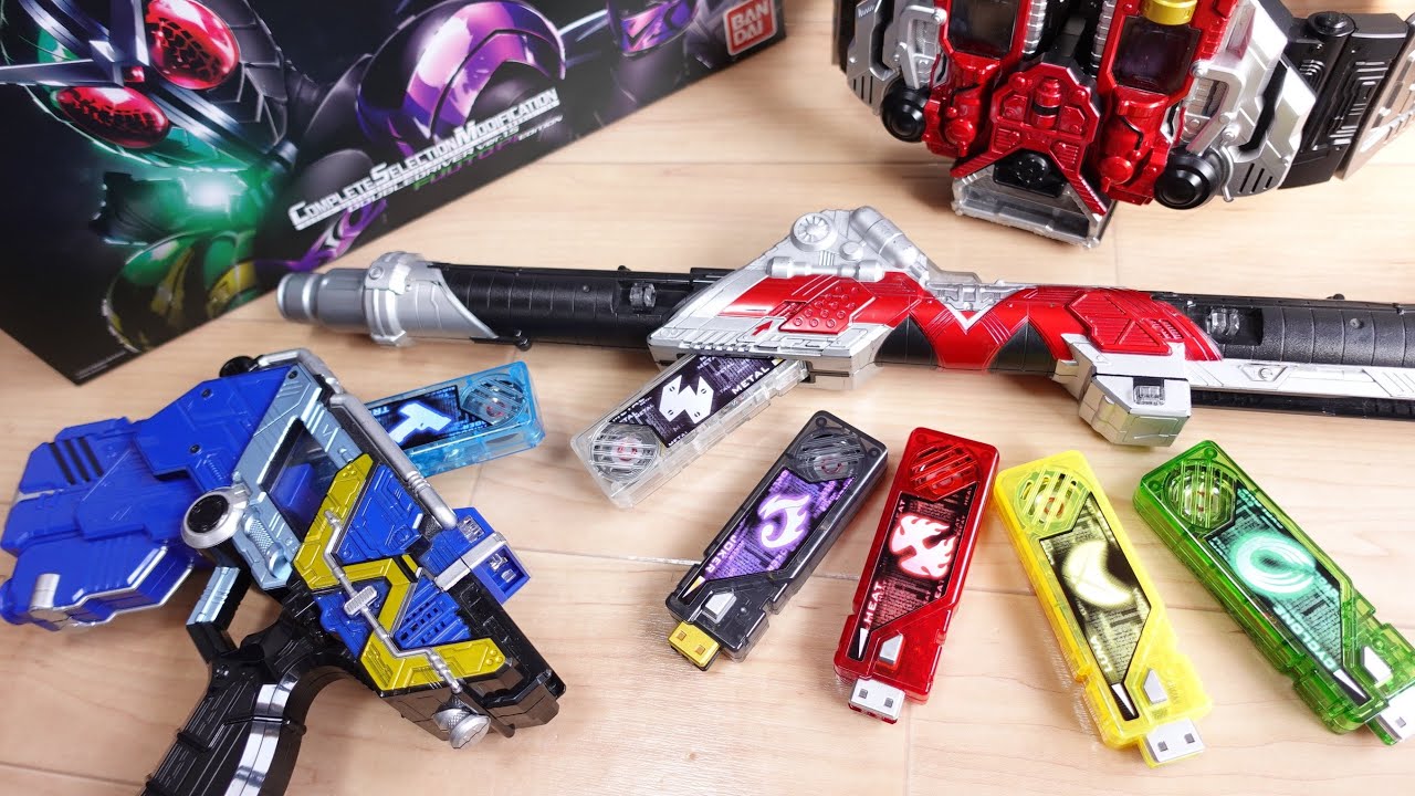 最新のCSMガイアメモリ ×  仮面ライダーW放送当時のDX武器玩具は連動いけるか検証レビュー！アニメ版必殺技セリフは鳴るの？変身音も比較！風都探偵エディション
