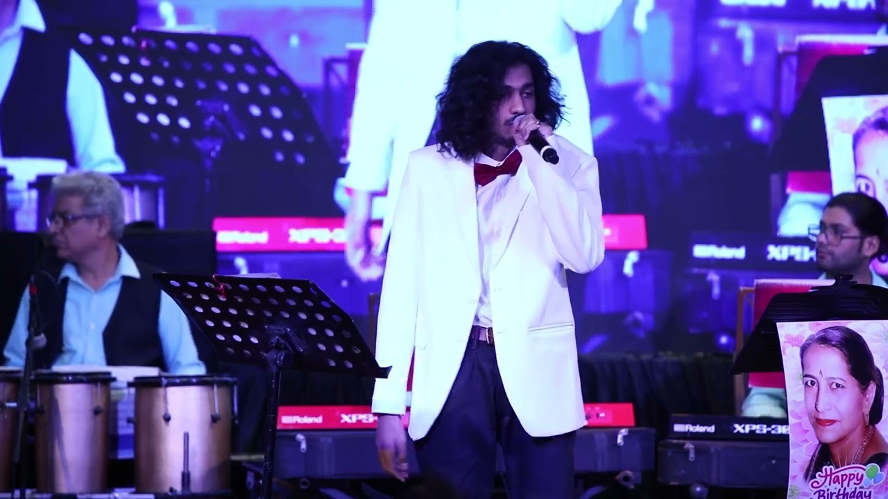 Log kehte hain main sharaabi hoon by Pratyaksh Kayala.  @kishorekumar3121@BappiLahiriGoldenHits .
