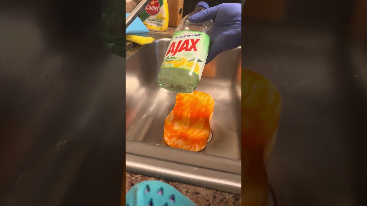 Sponge squeezing ASRM🫶🏾🧽🧼 Part 1️⃣: New orange car sponge 