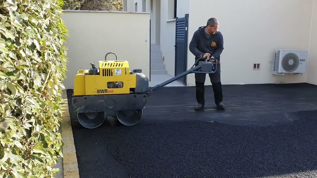 Enrob&eacute; &agrave; chaud 0/6 &agrave; la main