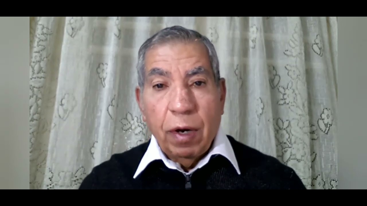 معتقدات وطقوس...2-(البابا رفض أن يكون المسيح كاهن واحد في السماء وعلى الأرض)