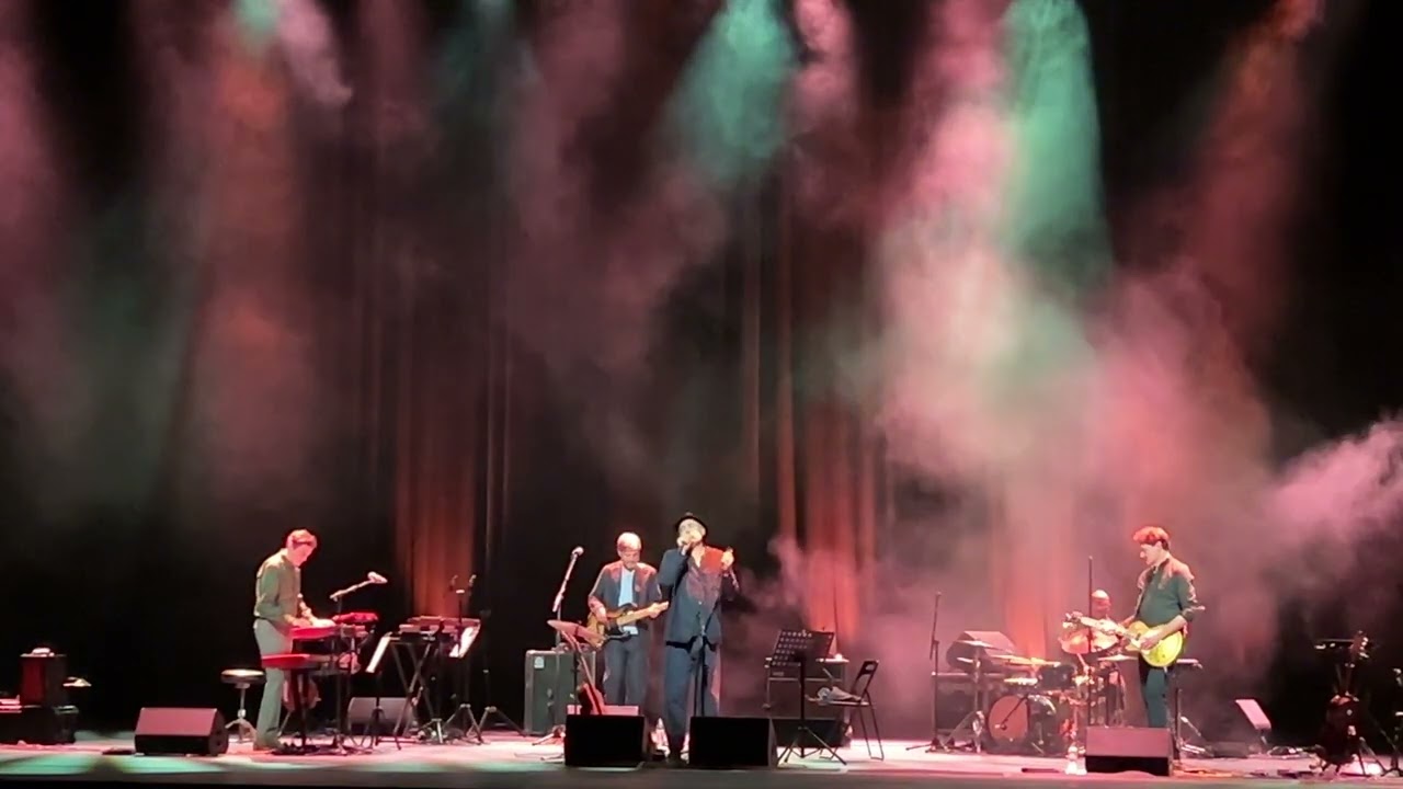 Tindersticks - Don't walk, Run -Live at Christmas Theater Athens Greece 02/11/2024