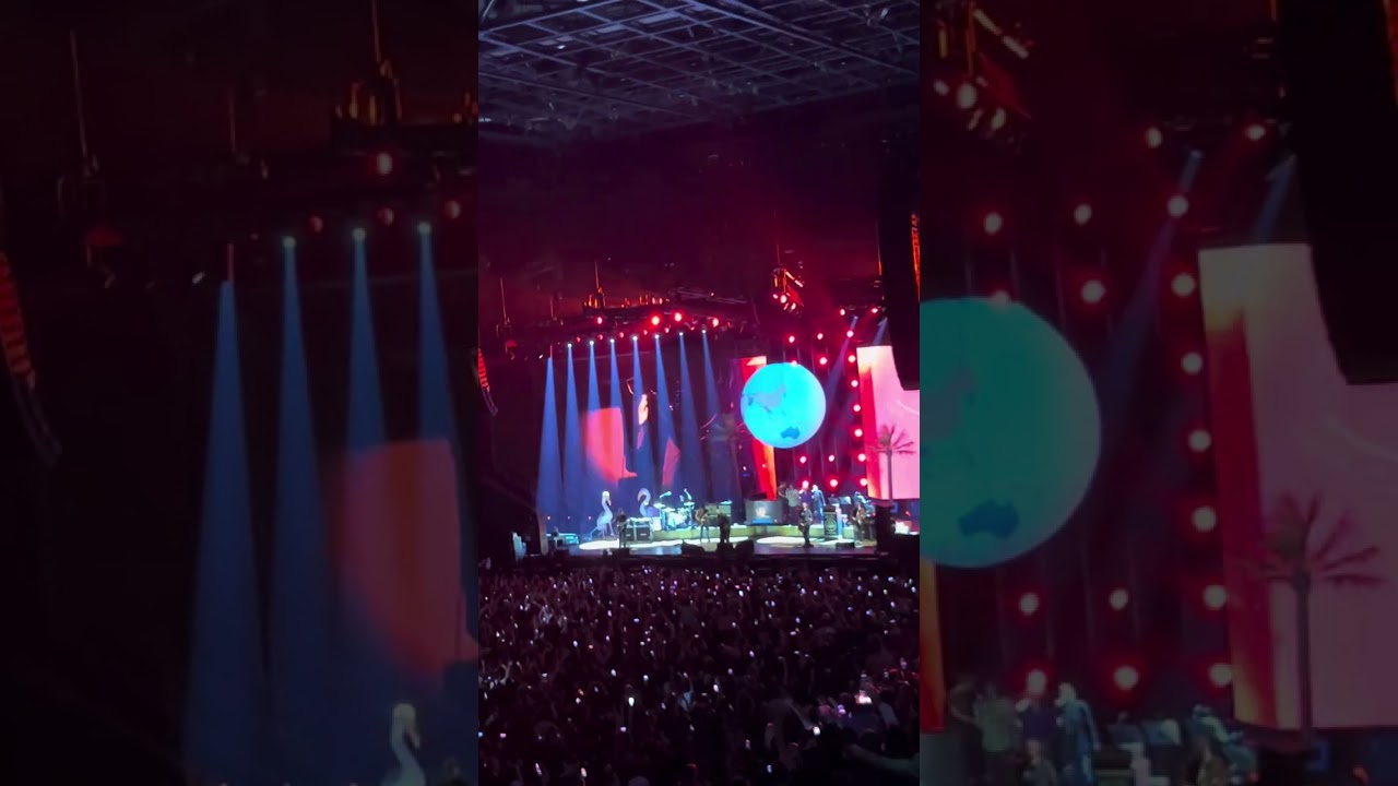 Liam Gallagher Definitely Maybe tour Sheffield Arena  1st June 2024 - supersonic