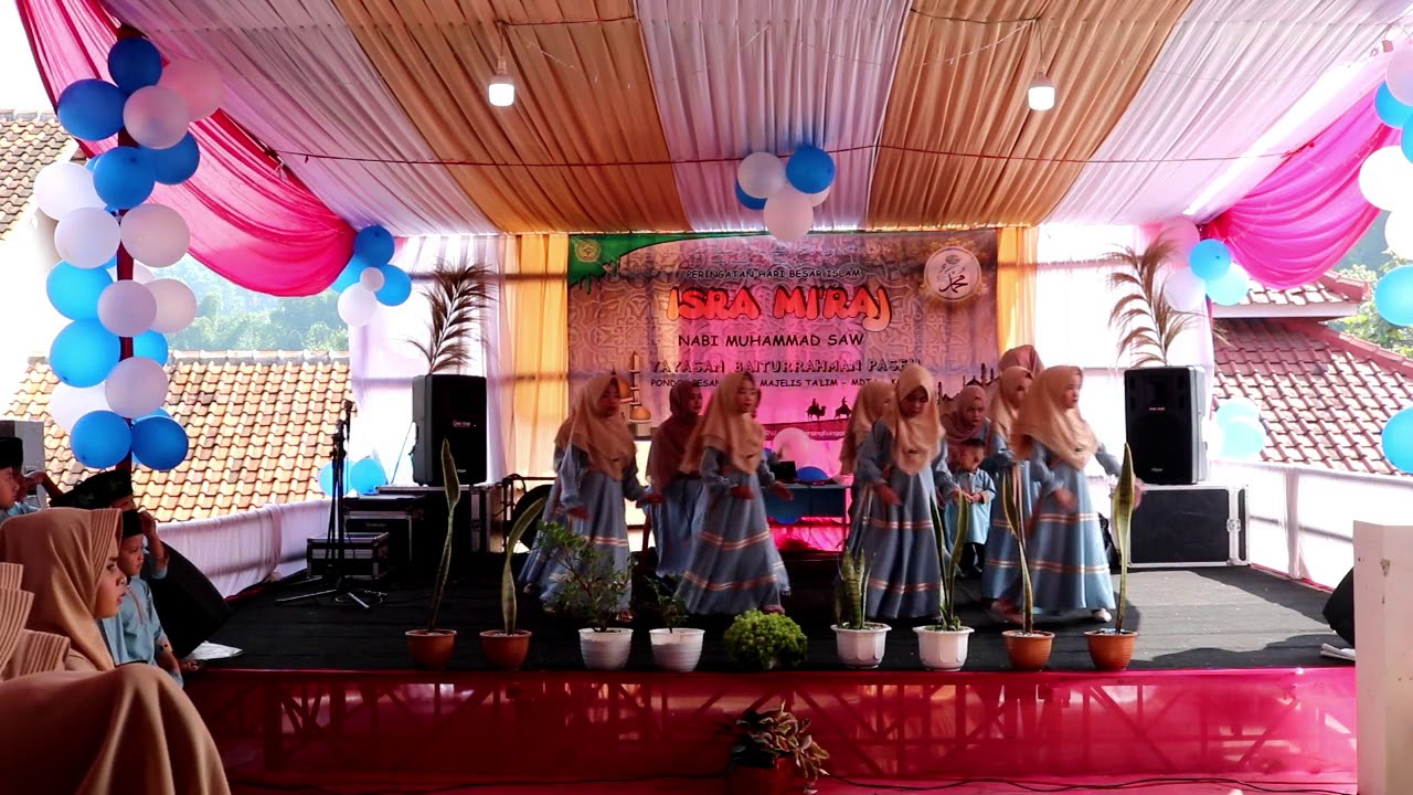 TARI DZIKIR ANAK - KELAS 1 PUTRI BAITURRAHMAN