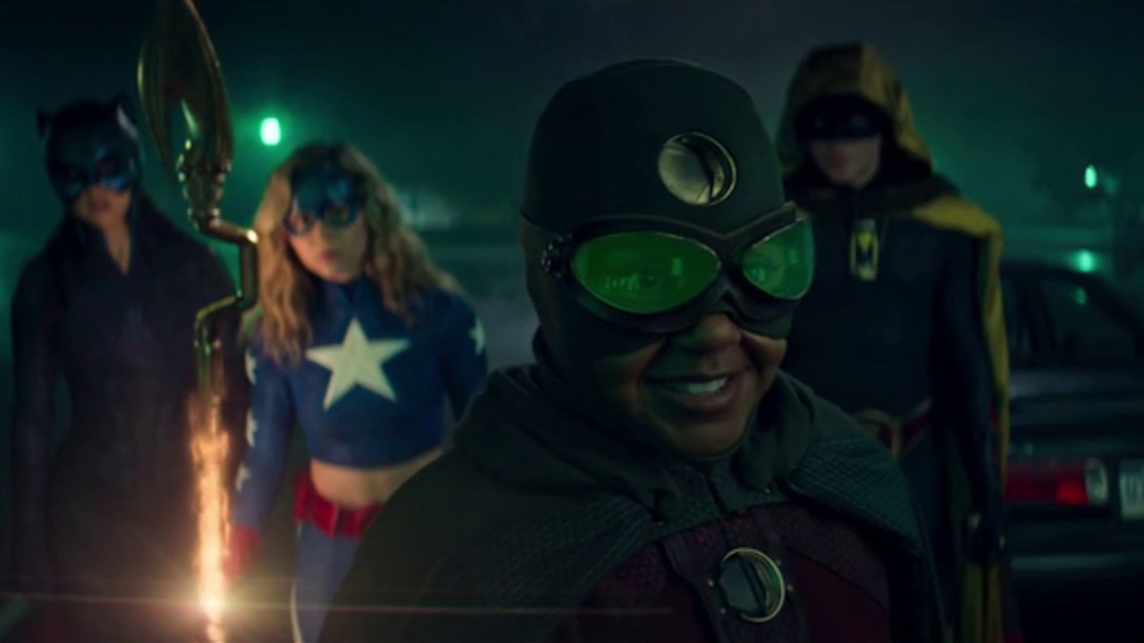 DR MIDNITE HACKS THE DOOR | STARGIRK | S01E06 | DC | WB