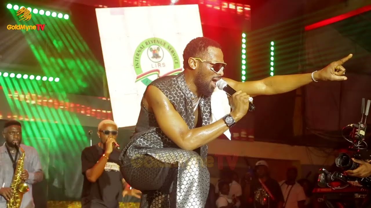 D'BANJ BACK ON TRACK, DELIGHTS FANS WITH EPIC PERFORMANCE AT FELA KUTI SHRINE FOR FELABRATION 2024