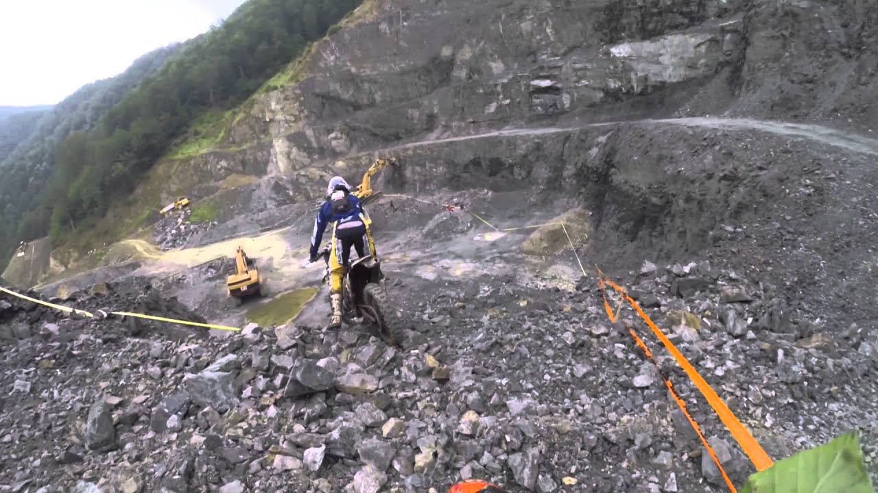 Red Bull Romaniacs 2014 : Onboard Walker & Jarvis flying through the quarry