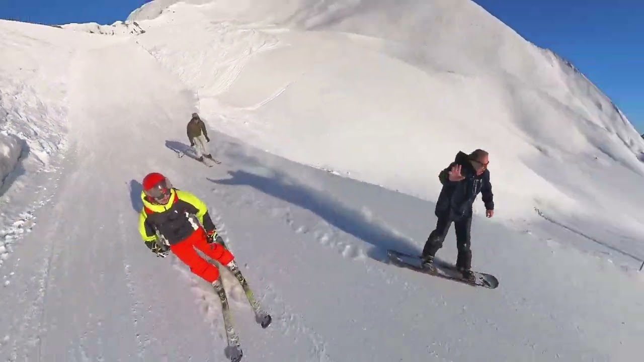 Skiing Valfrejus February 2025