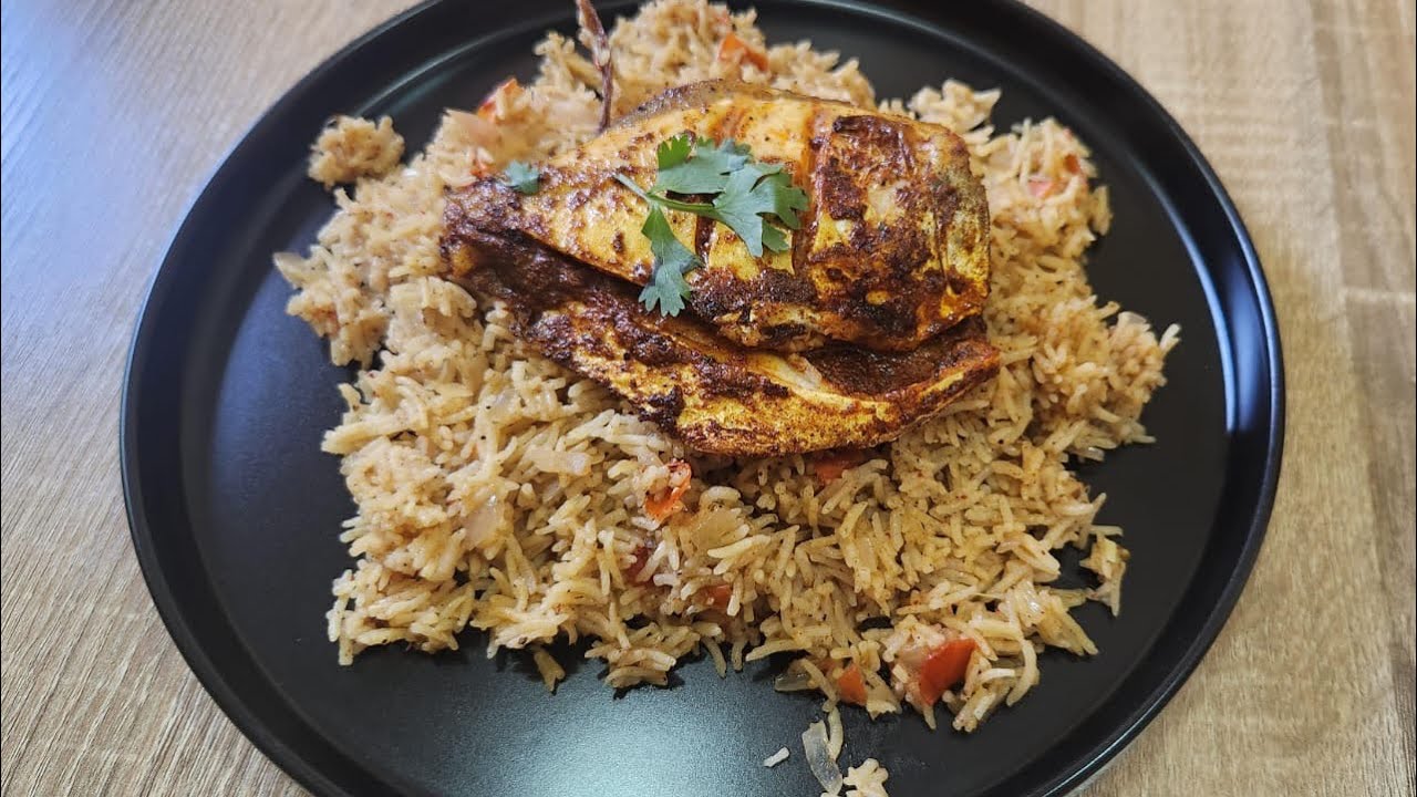 Fish Machboos (Samak Majboos) | Arabic Spiced Rice With Fish | 