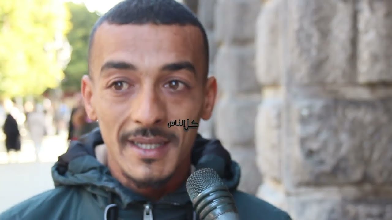 تحيلو عليا و خدمو بيا في موقع التواصل الاجتماعي دخلو بيا برشا فلوس و ماوصلني شيء و زادت عليا الشهرة 