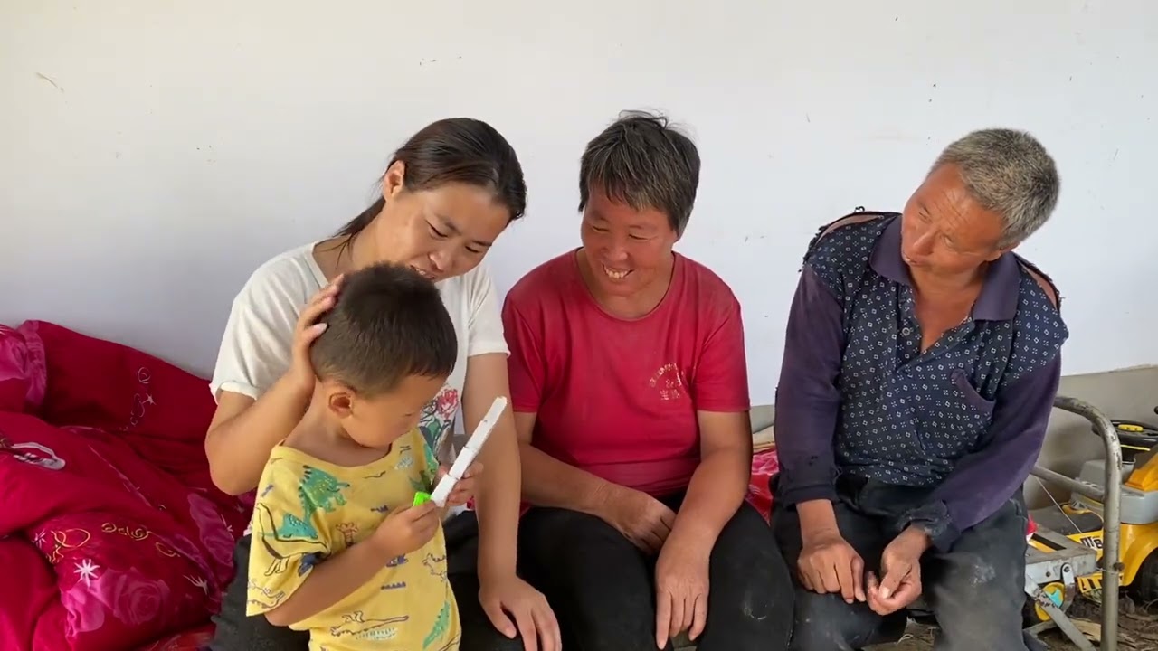 爸妈偷偷卖掉20只羊，看喂养半年挣了多少钱？准备提前还房贷 #我的农村真实生活 #提前还房贷 #羊多少钱一只 #vlog日常 #养殖人加油