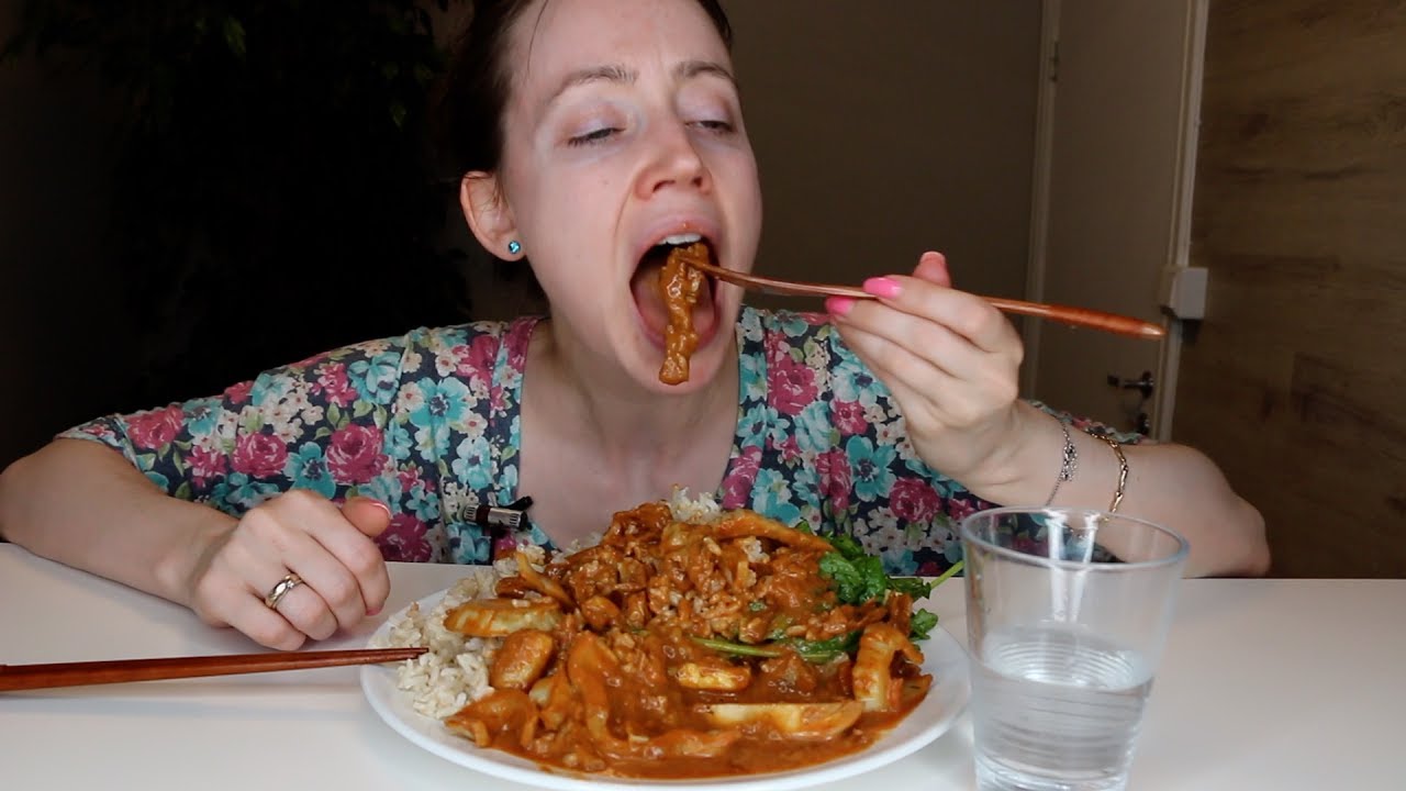 ASMR Whisper EATING SOUNDS | Curry Rice Wok | Mukbang