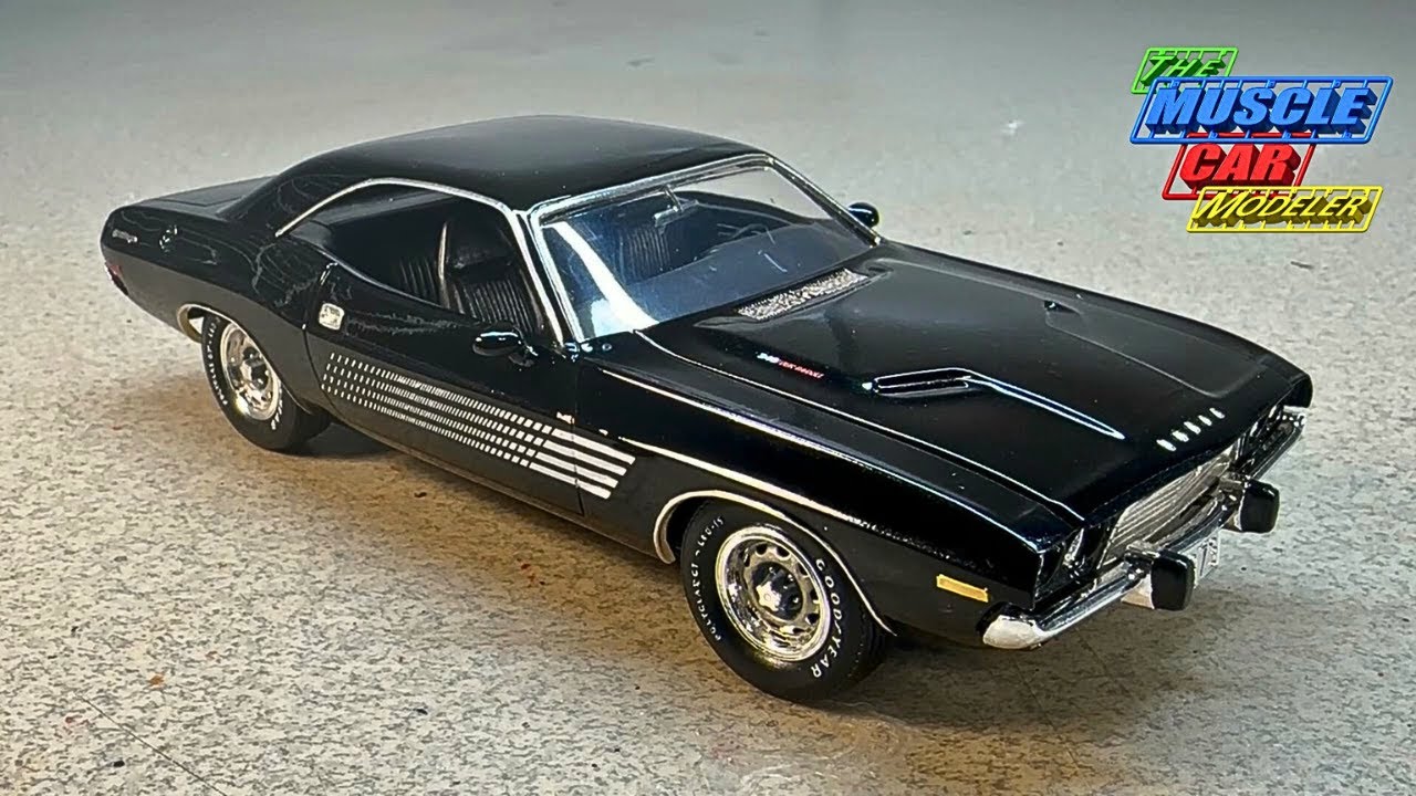 MPC 1973 Dodge Challenger Rallye Build