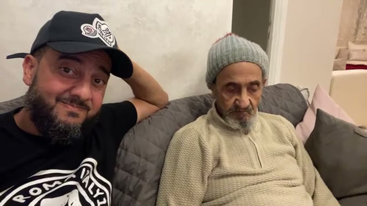 نشوفو واش الوالد فرحان بينا ولالا ههههه