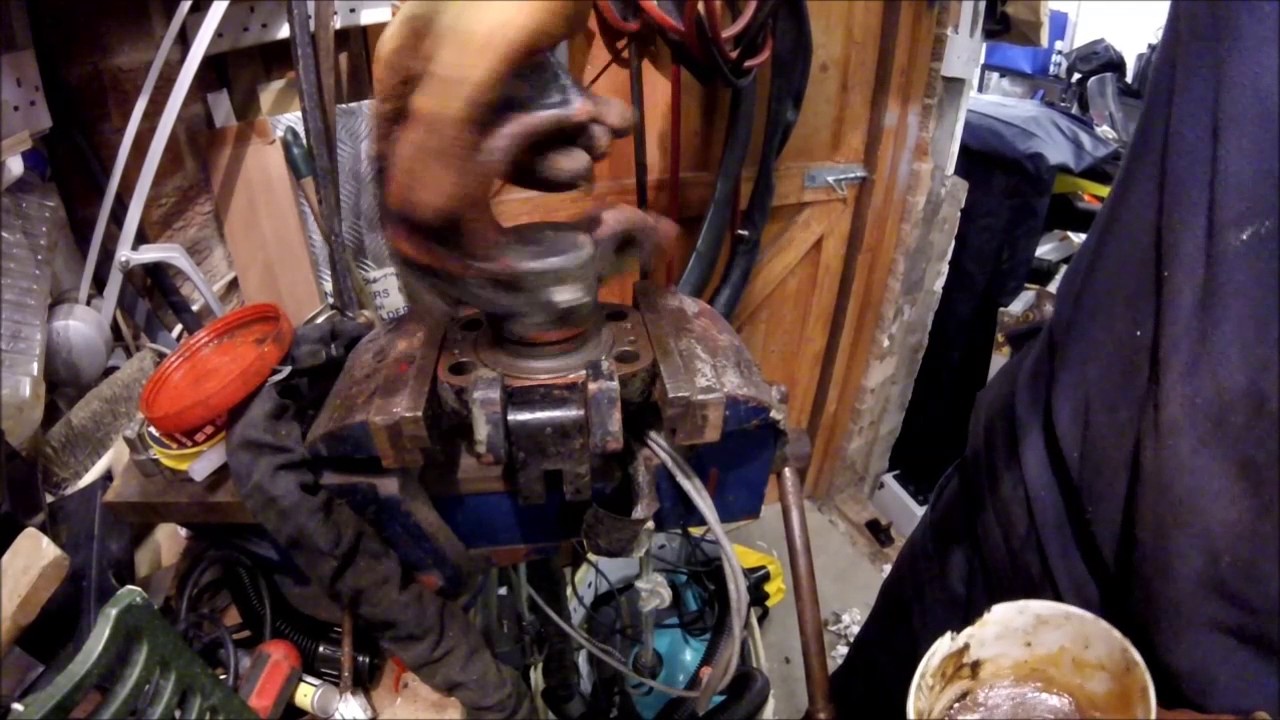 Dixon Bate NATO Hitch: Strip Down and Re-build