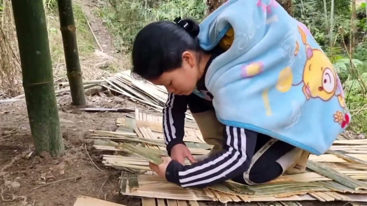 Full video about the days of a homeless single mother building a house, and a stove