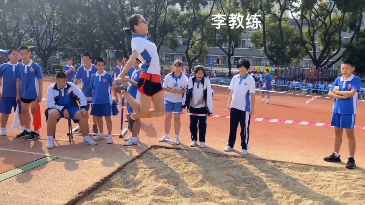盘点运动会上的那些神级选手，班级后排的高光时刻