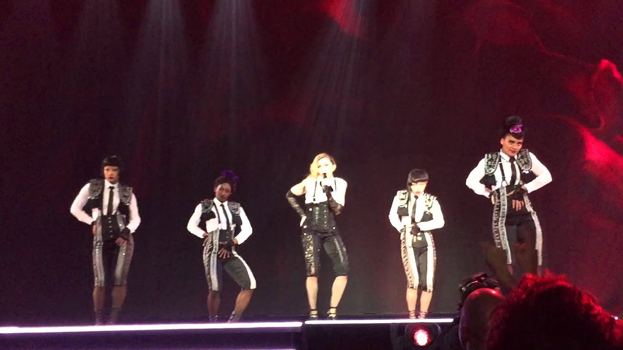 La Isla Bonita - Rebel Heart Tour - Quebec City