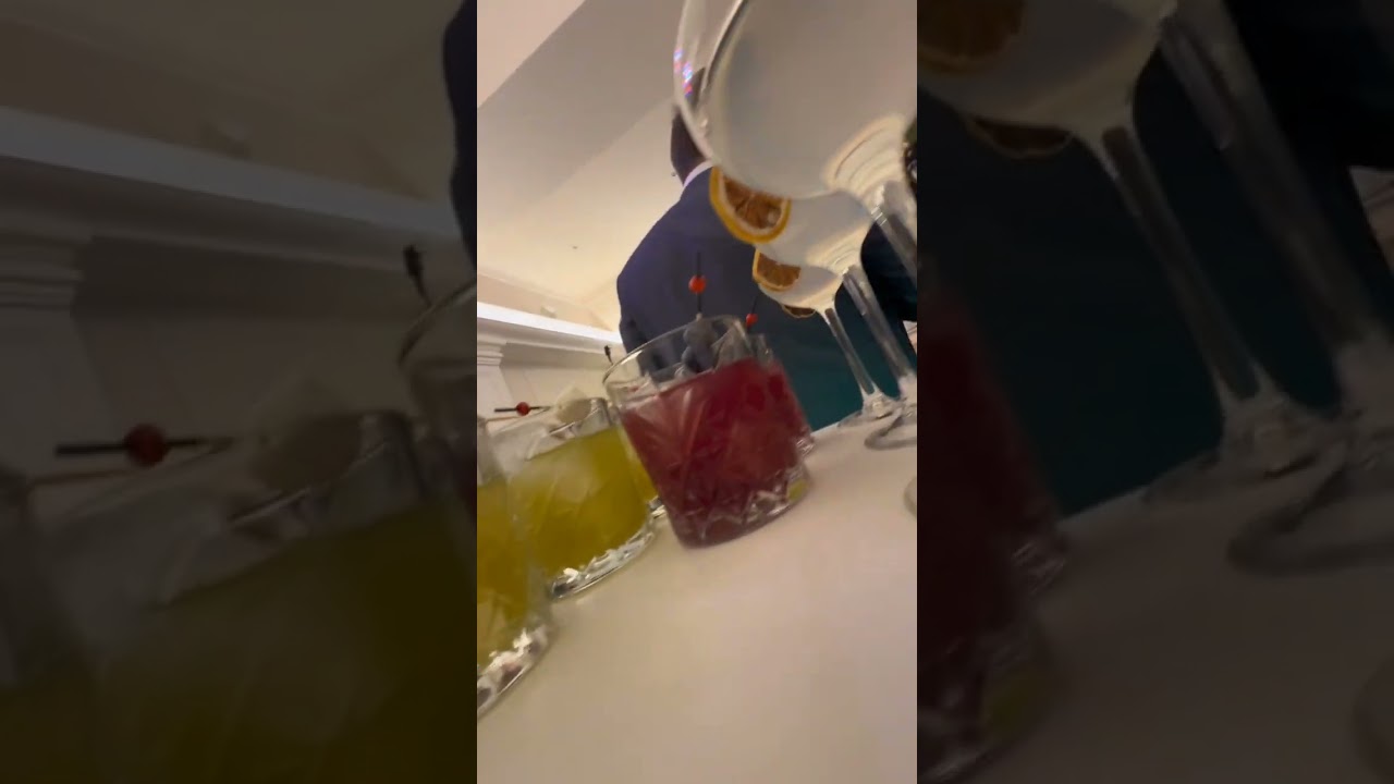 Выездной коктейльный бар #barshow #cocktail #cocktailbar #flairbartender #partybar