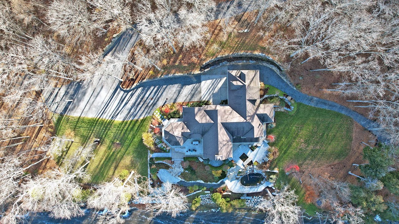 1086 Prince Edward County Road 14