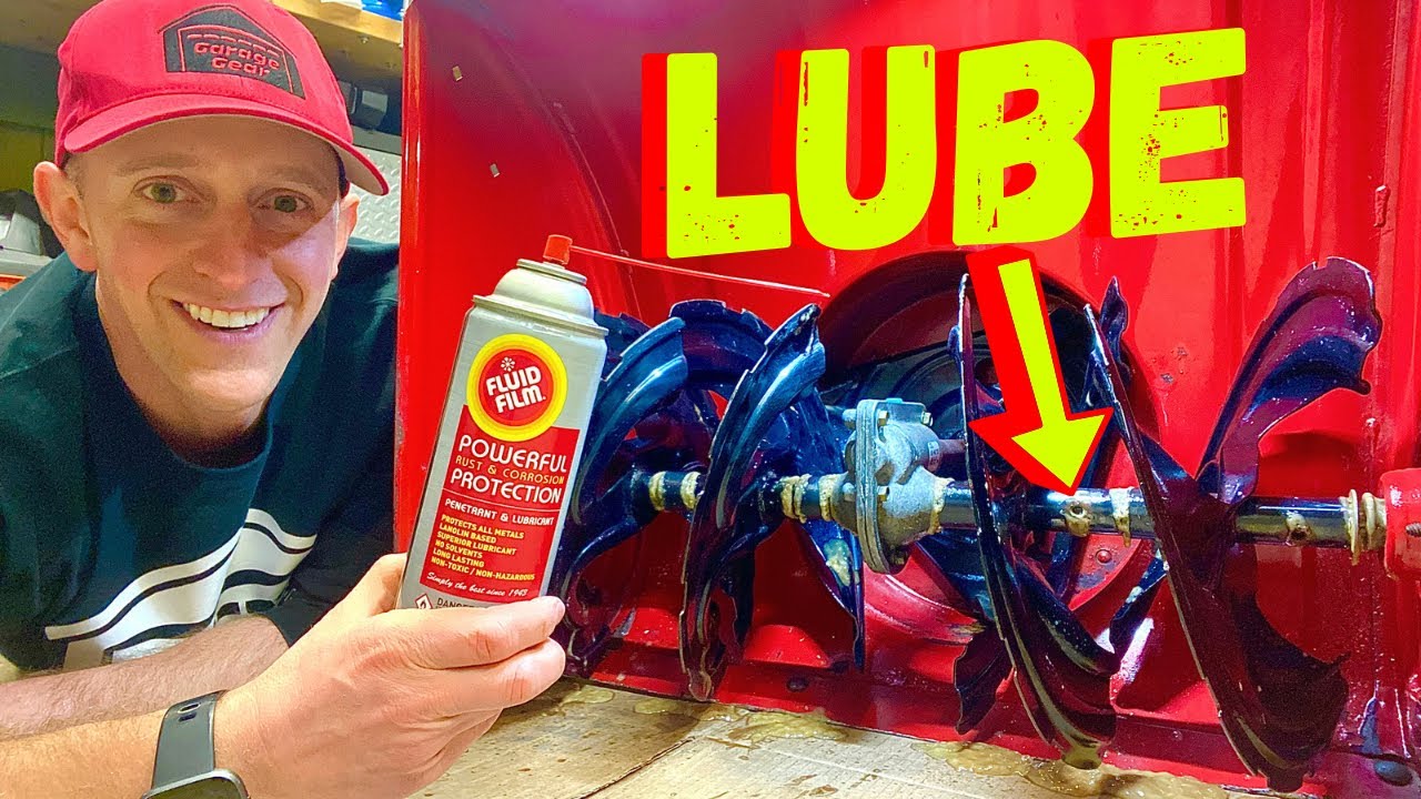 HOW TO LUBRICATE CRAFTSMAN MTD CUB CADET SNOWBLOWER AUGERS (Seize Happens)