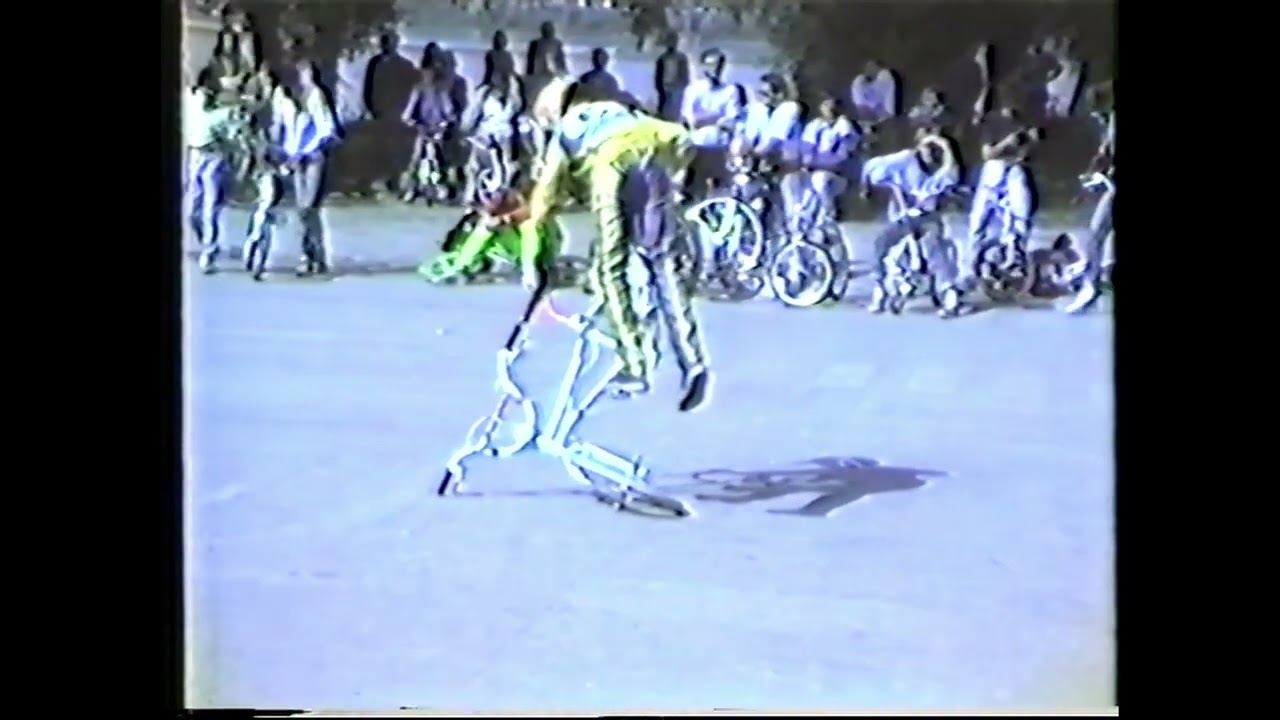 Thomas Fritscher - BMX Flatland im Kölner Jugendpark, 1986