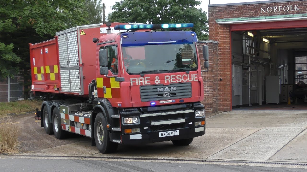 Norfolk Fire & Rescue Service - Thetford HVP & HLL turnout 18-06-2021