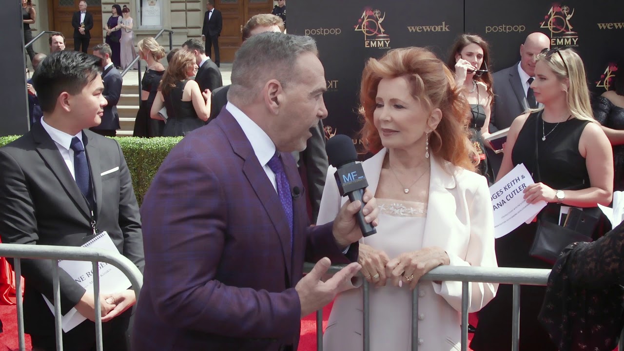 Suzanne Rogers Interview - Days of our Lives - 46th annual Daytime Emmys Red Carpet