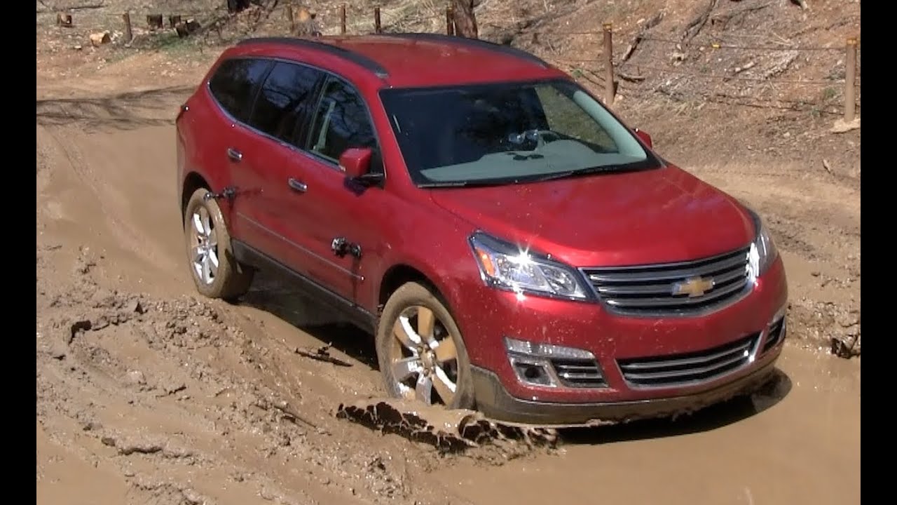 2013 Dodge Durango vs Chevy Traverse Muddy Off-Road Mashup Review (Part 2)