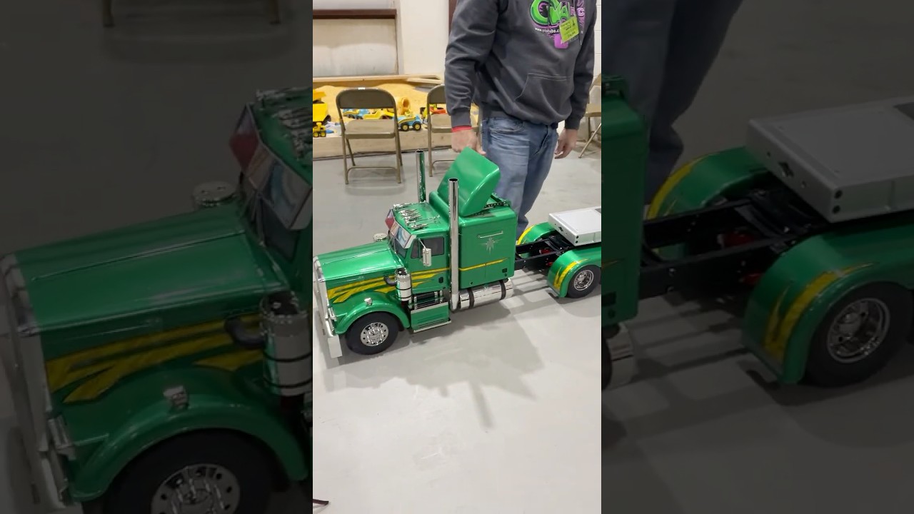 Tamiya Grand Hauler with a Double E Hobby Excavator