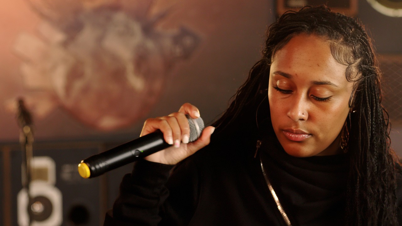 Protect - Kaza Elani ft. Chuke Williams - HIP HOP SESSIONS