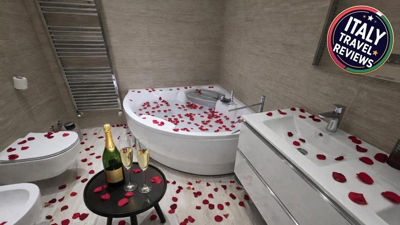 Centro Storico Suites | Ferrara, Italy | Hotel Review 🌟