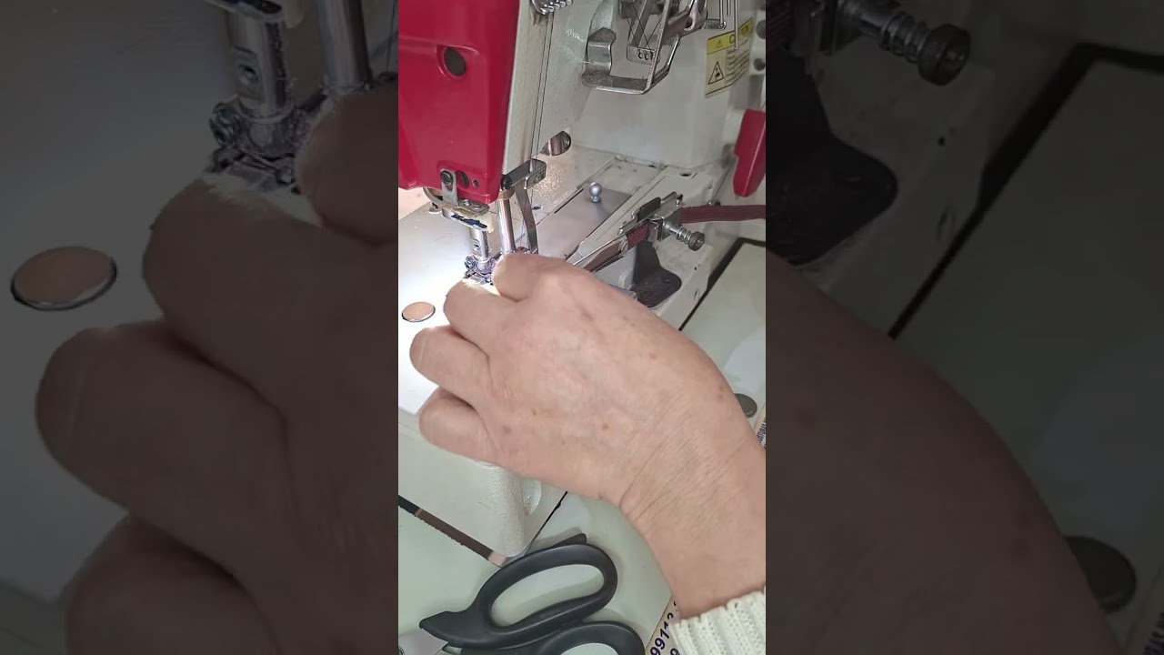 Aprenda a colocar elástico primavera usando a máquina galoneira.  