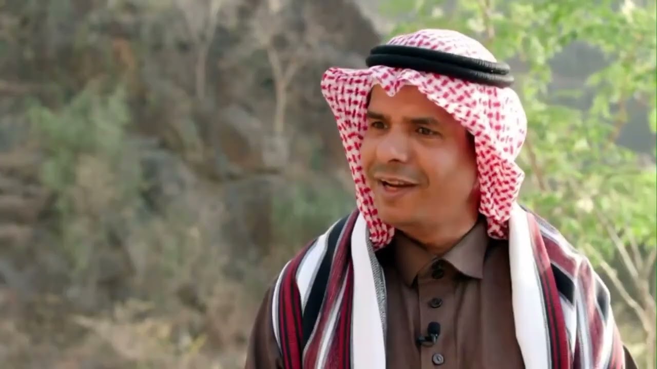 دمية النمر العربي ل مكافحة القرود #حكايا_سعودية