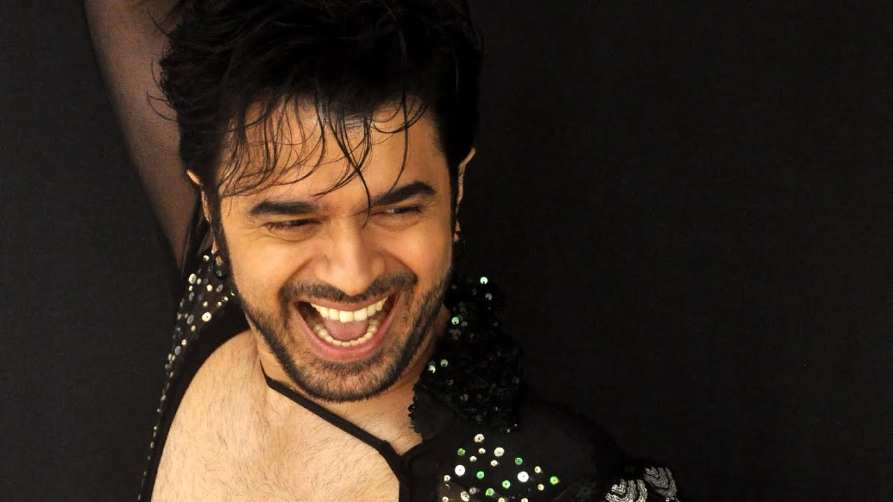 Nakul Ghanekar/ Actor / Kathak Artiste / Choreographer /Salsa  Bachata Artiste