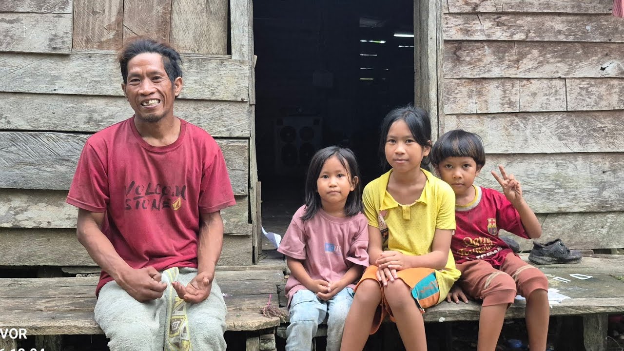 DUKUNGAN JELANG IDUL FITRI UNTUK PAK ALEX & ANAK-ANAKNYA