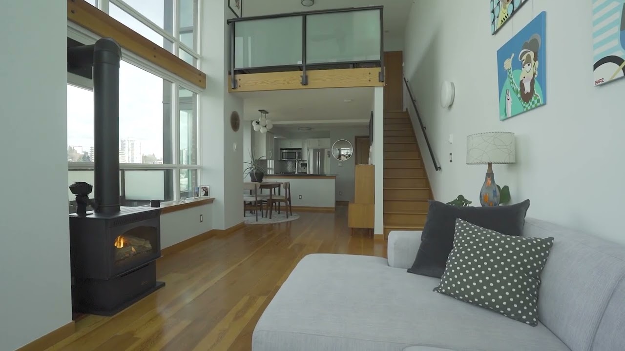 Gorgeous Loft In the Heart of New Westminster