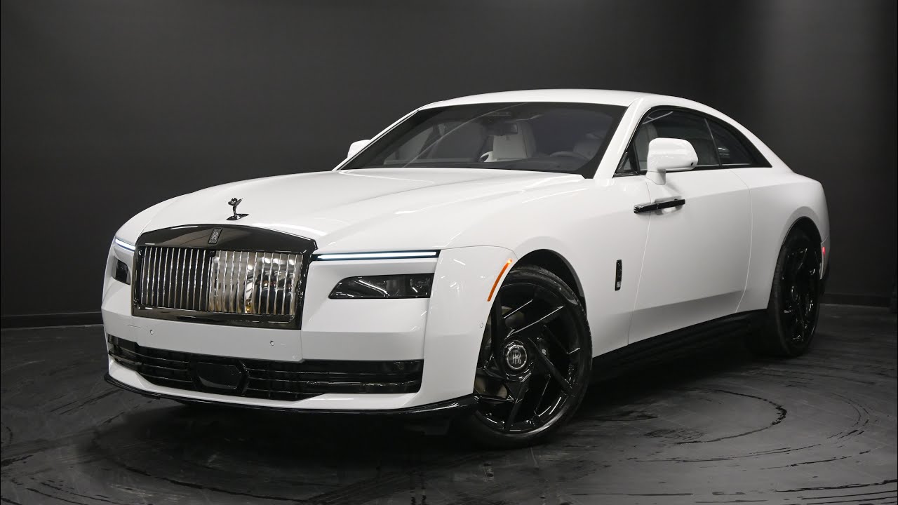 2025 Rolls-Royce Black Badge Spectre - Walkaround in 4k