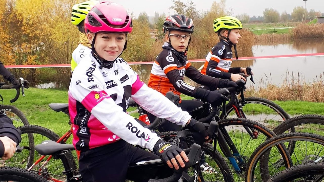 victoire au cyclo-cross de Waterbek - Ardooie (Belgique)2022 catégorie benjamins