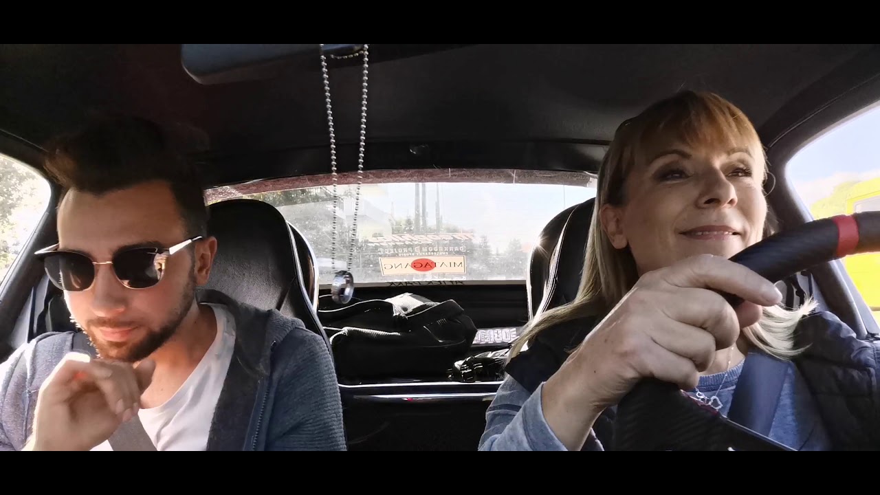 Η Θεία μου με πάει βόλτα με το MX-5 + αντιδράσεις