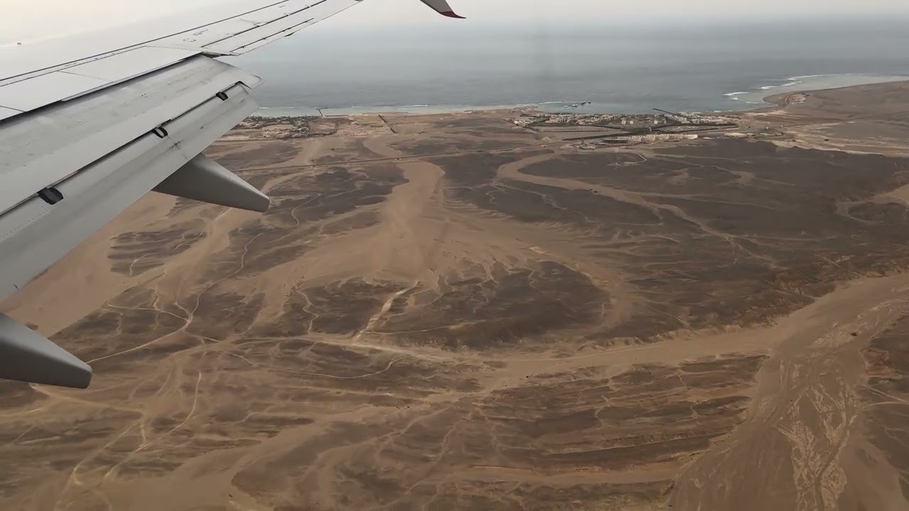 Lądowanie Boeinga 737 EI-FFD w Marsa Alam (RMF)