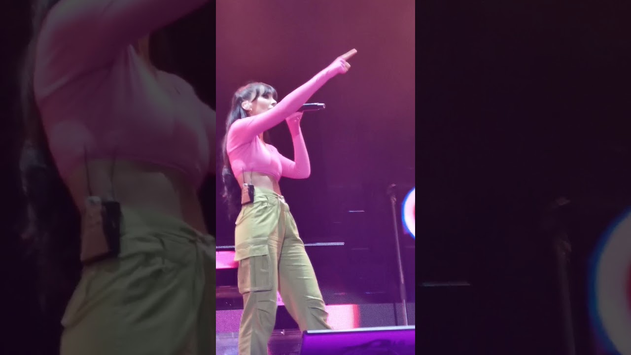 Aitana - Mándame un Audio | 11 Razones Tour Granada 09/10/2021