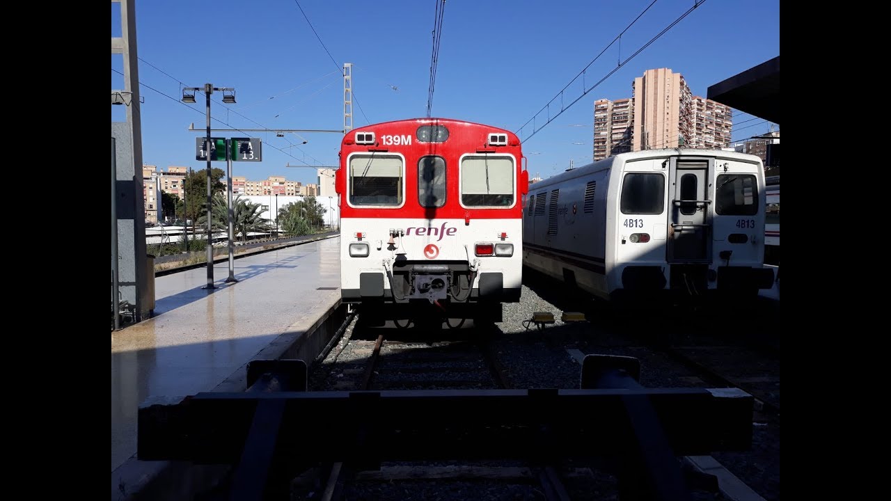 RENFE 592 intrerior del tren